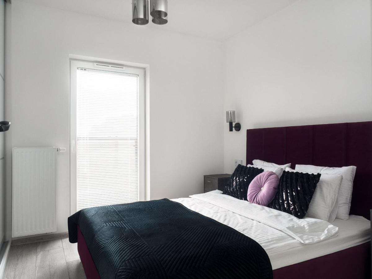 Szwedzka 22C Separate Bedroom Free Garage By Perfect Apart Varsavia Esterno foto