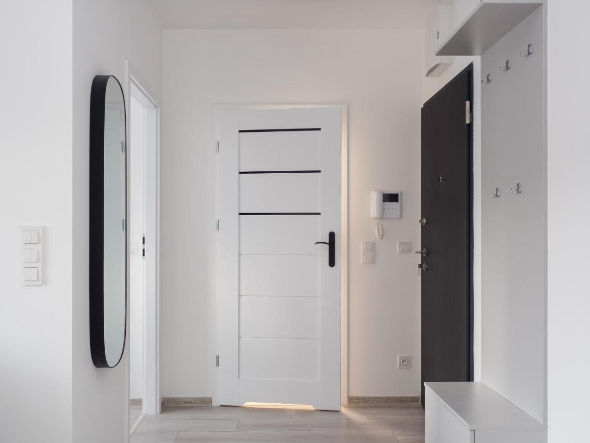 Szwedzka 22C Separate Bedroom Free Garage By Perfect Apart Varsavia Esterno foto
